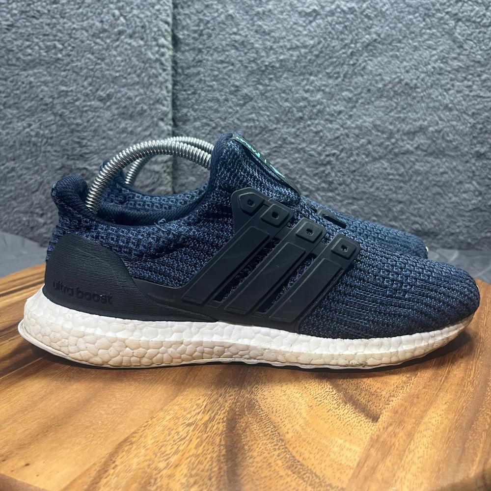Adidas Ultraboost Parley Womens Running‎ Sneakers Navy Blue Athletic Size 9 READ